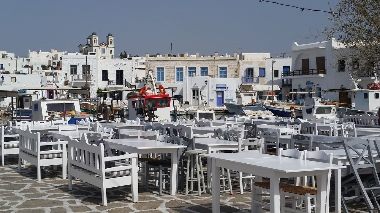 Naoussa Paros