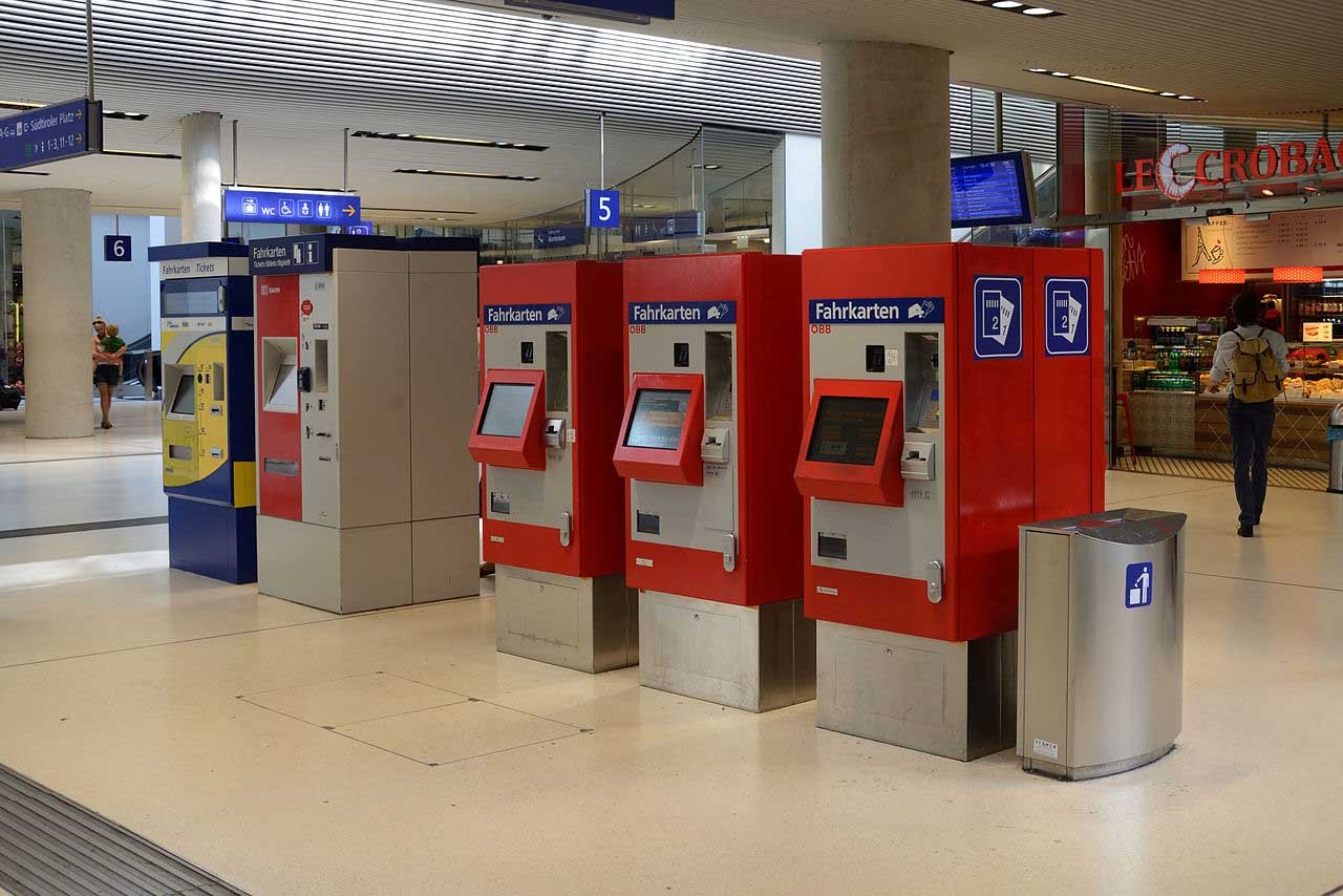 Fahrkartenautomaten Salzburg HBF - Biglietti Salisburgo