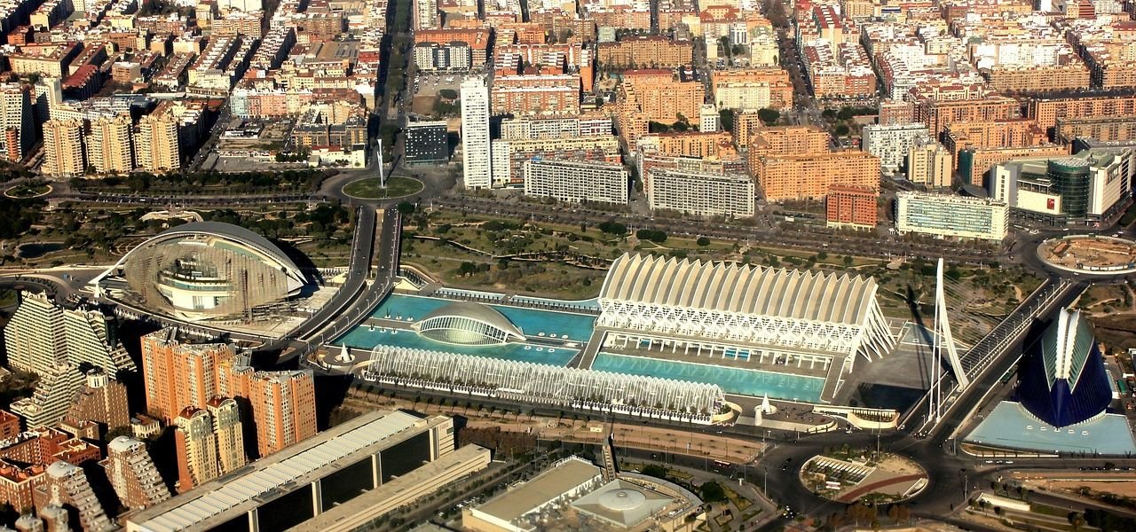 How to get to Valencia How to get to Valencia