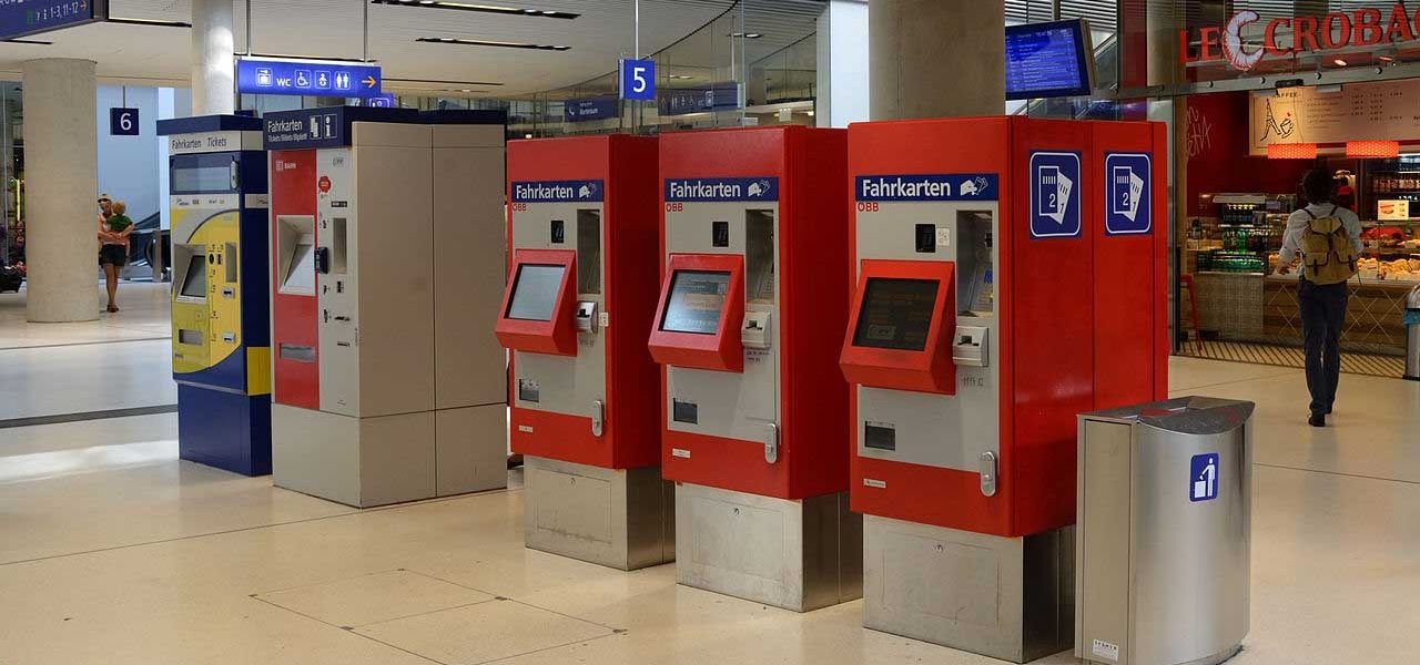 Fahrkartenautomaten Salzburg HBF – Biglietti Salisburgo Fahrkartenautomaten Salzburg HBF - Biglietti Salisburgo